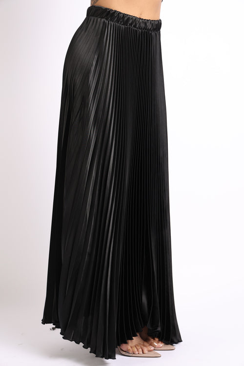 Alana Pleated Satin Maxi Skirt in Black