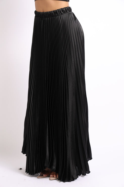 Alana Pleated Satin Maxi Skirt in Black